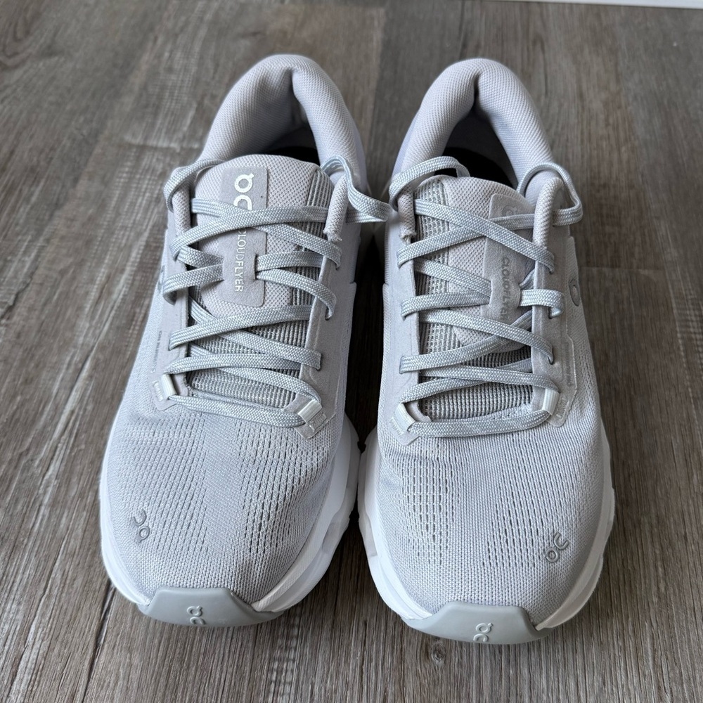 On Running Cloud Flyer 5 Shoes Sneakers Gray Glacier Wolf White Size 8.5 - Picture 3 of 13